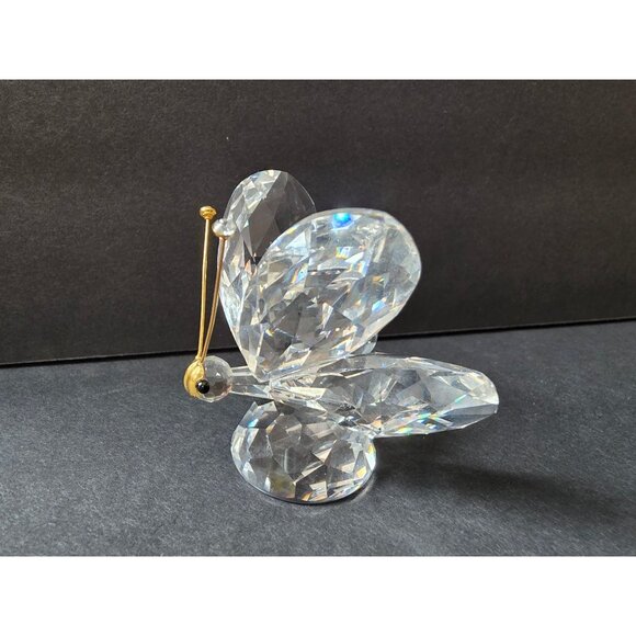 Swarovski Crystal Butterfly Figurine With Faceted Design & Gold Accents - Picture 12 of 13